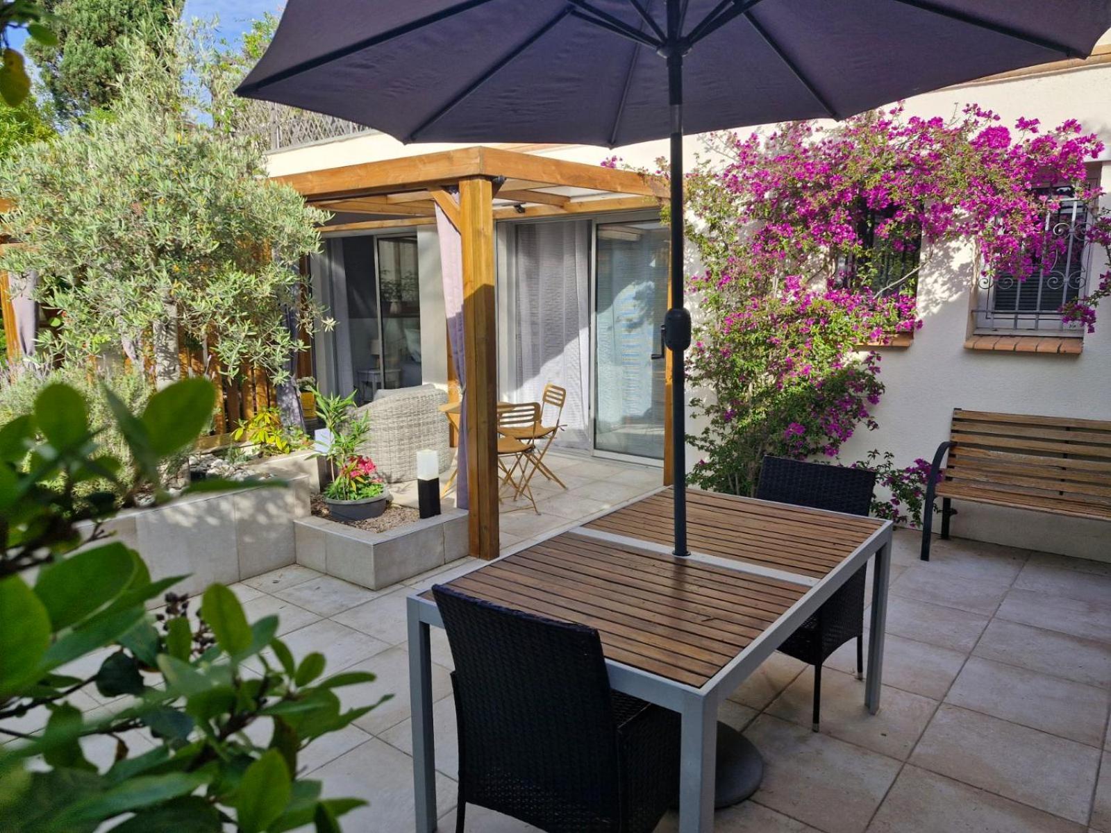 La Villa Des Cedres & Spa Cap D'Agde "Adult Only" 아그 외부 사진